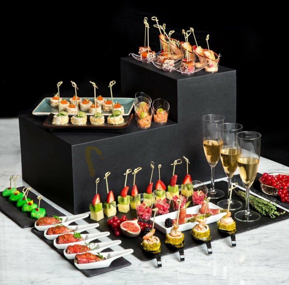 Классический фуршетный набор