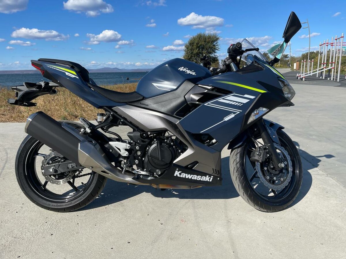 KAWASAKI NINJA 400 2021 