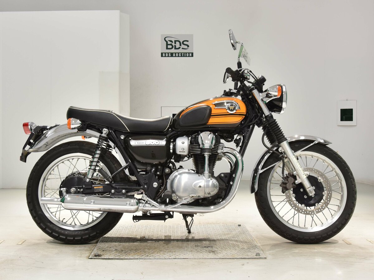 KAWASAKI W800 ������