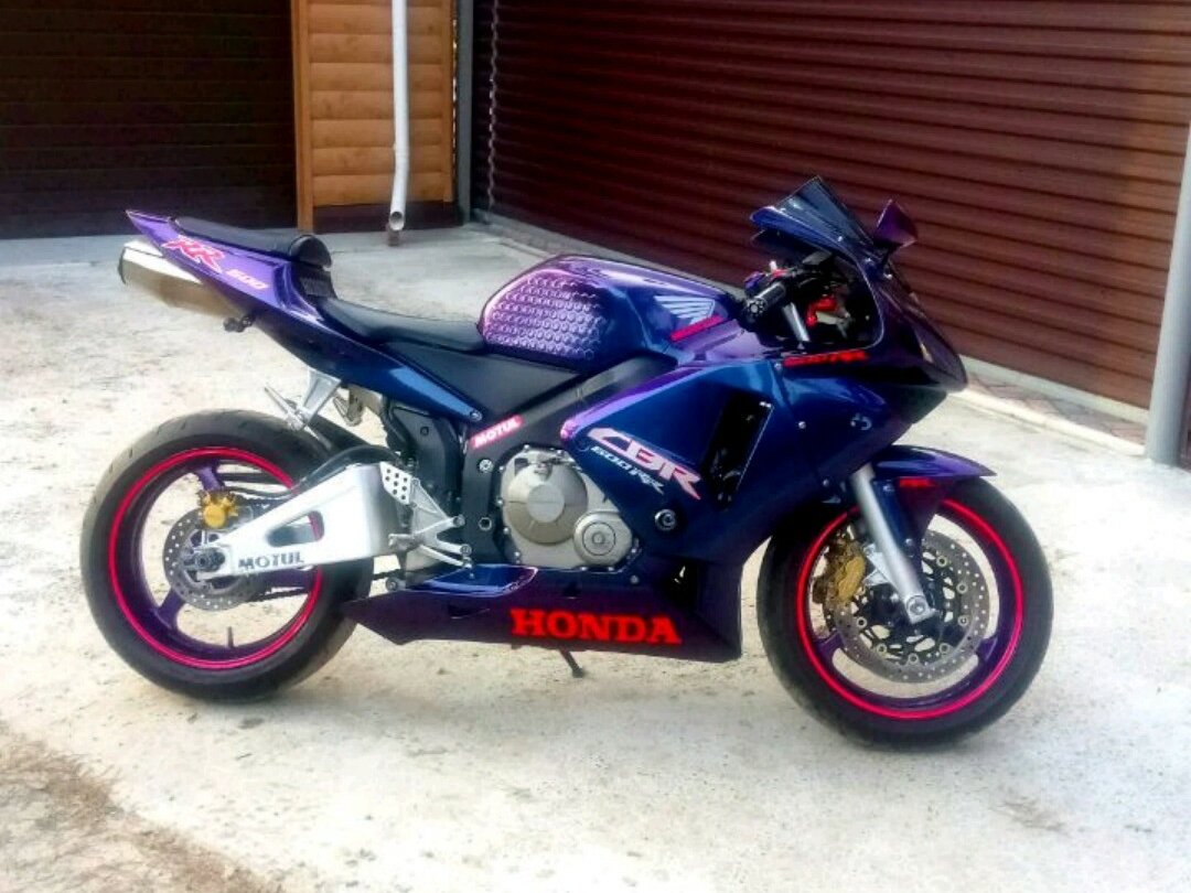 HONDA CBR600RR ����������