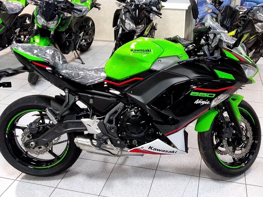 KAWASAKI NINJA 650 ������ �� �����