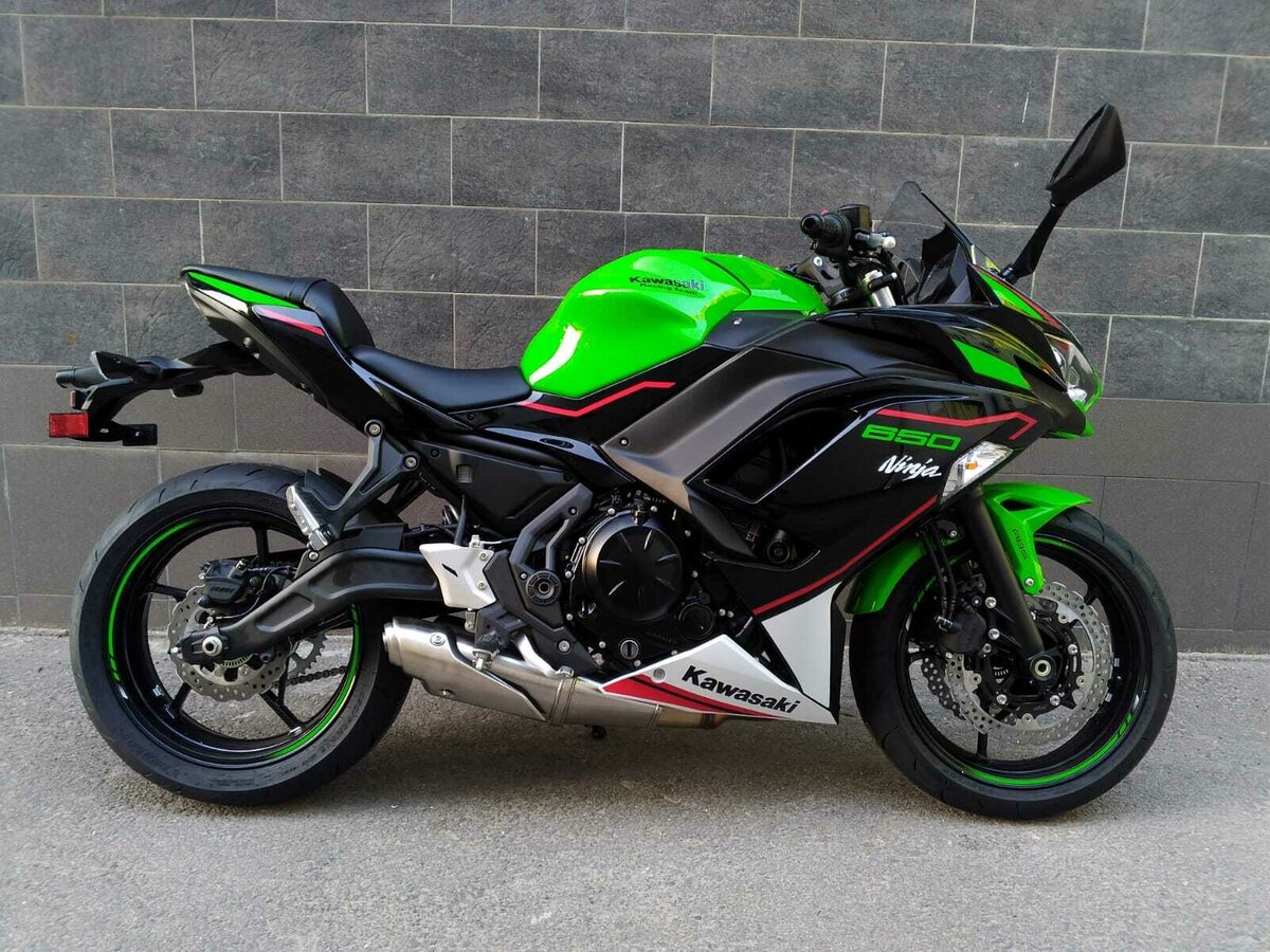 KAWASAKI NINJA 650 ����������