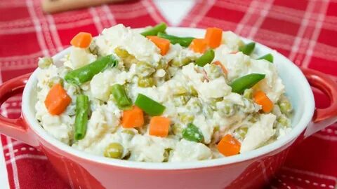 Ensalada de Gallina Tradicional